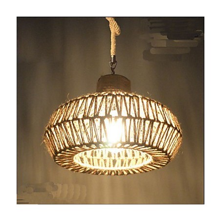 Vintage ručně vyráběná umělecká díla kreativní lustrová lampa. Vintage ručně vyráběná umělecká díla kreativní lustrová lampa.