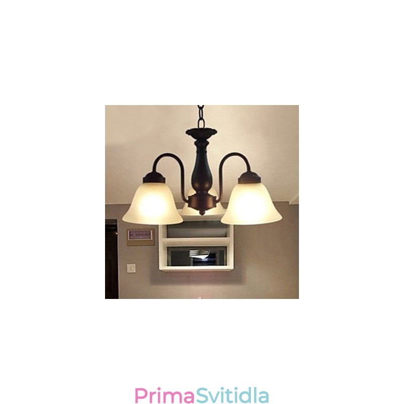 Tradiční klasické kovové závěsné svítidlo