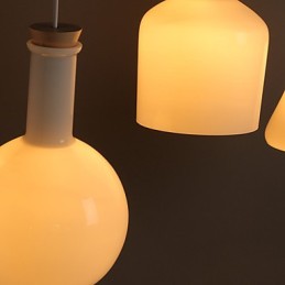 Současné a smluvní Creative Magic Bílé skleněné láhve Line Droplight