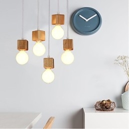 Severský čtvercový držák lampy z masivního dřeva Sedící kapací lampa Světlo