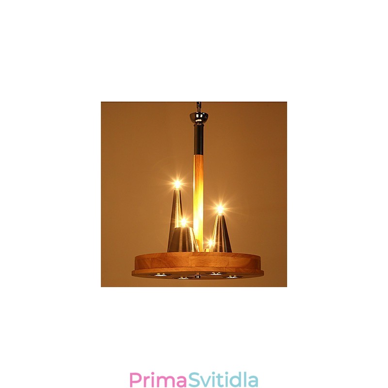 Americký teplý stylový přívěsek z masivního dřeva