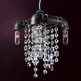 Charakteristický severoamerický 5 světelný přívěsek v designu potrubí