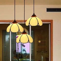 Evropský venkovský výtvarný vitrážový lustr obnovující starověké způsoby světla lampy