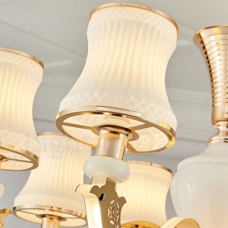 15 Lehký tradiční klasický integrovaný kovový lustr