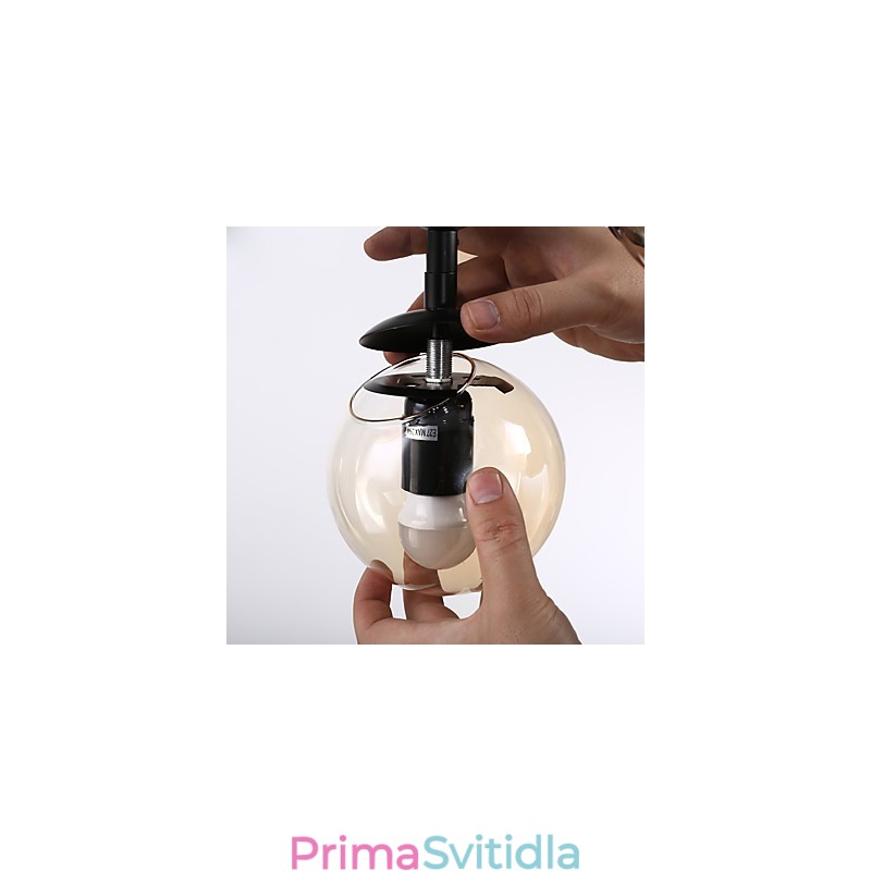 Čtyři světelné sloupky Moderní evropský styl Modo Kovová skleněná závěsná lampa Foyer Dekorativní průmyslová lustrová lampa