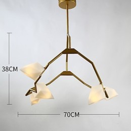 Pět světelných sloupků moderního kovu se skleněným broskvovým lustrem Závěsná lampa zdobí jídelnu