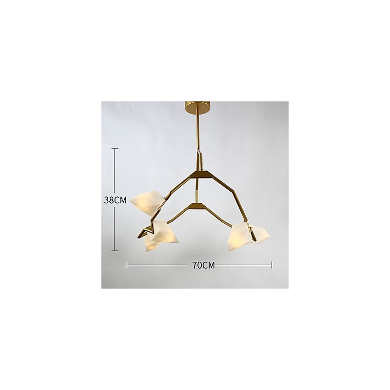 Pět světelných sloupků moderního kovu se skleněným broskvovým lustrem Závěsná lampa zdobí jídelnu