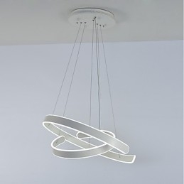 Severní Evropa Jednoduchá lustrová lampa s kreativní atmosférou zdobí svítidlo kantýny
