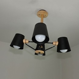 4 světlé vícebarevné makaronové dřevo Vintage obraz s kovovým lustrem