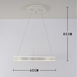 Severní Evropa Jednoduchá lustrová lampa s kreativní atmosférou zdobí svítidlo kantýny