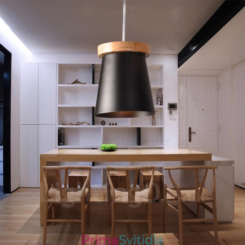 1 Závěsné svítidlo ze světlého dřeva Moderní moderní severský styl s železným stínidlem