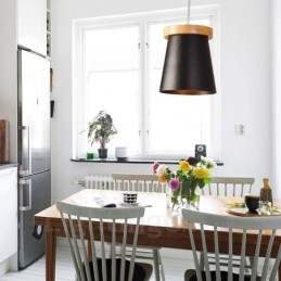 1 Závěsné svítidlo ze světlého dřeva Moderní moderní severský styl s železným stínidlem