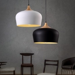 1 Lehká moderní současná závěsná lampa s bílým červeným modrým odstínem
