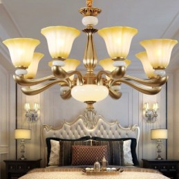 8 Světlý retro tradiční luxusní lustr ze zinkové slitiny se skleněným stínidlem