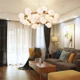 25 Lehké severské závěsné svítidlo se skleněným stínidlem