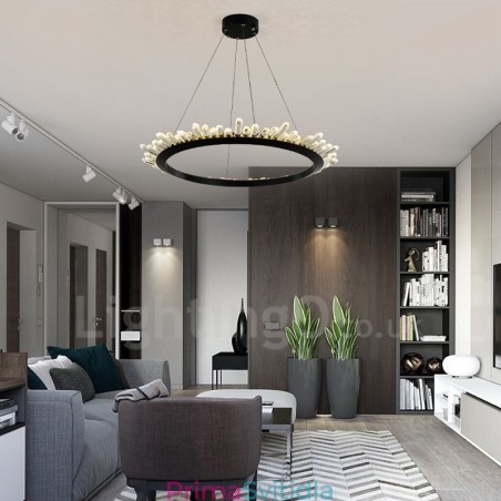 Moderní křišťálový přívěsek ve tvaru prstenu Moderní křišťálový přívěsek ve tvaru prstenu