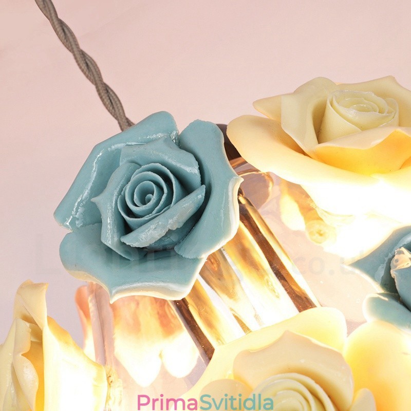 Vícebarevné stropní závěsné svítidlo Flower Macaron se skleněným stínidlem
