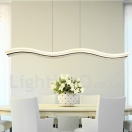 Stmívatelné lineární závěsné světlo s dálkovým ovládáním v moderním designu
