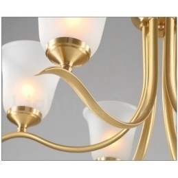 Pure Brass luxusní rustikální retro vintage mosazný závěsný svíčkový lustr se skleněnými stínidly
