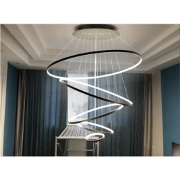 Velký 4 prsteny 5 prstenů černé bílé zlato přívěsek světlo moderní design