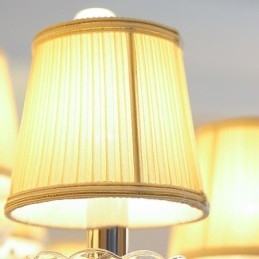 Moderní křišťálový lustr Evropské transparentní závěsné světlo