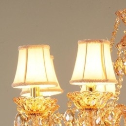 Evropský křišťálový lustr s luxusním přívěskem na koňak