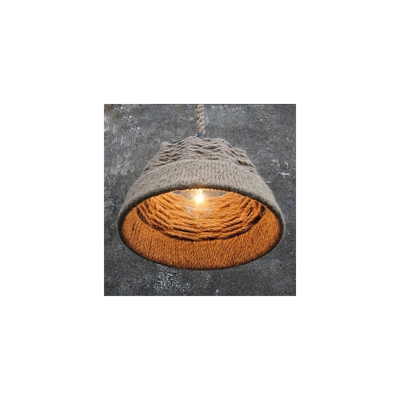Retro ručně vyráběná krajská lustrová lampa z konopného lana v industriálním venkovském stylu