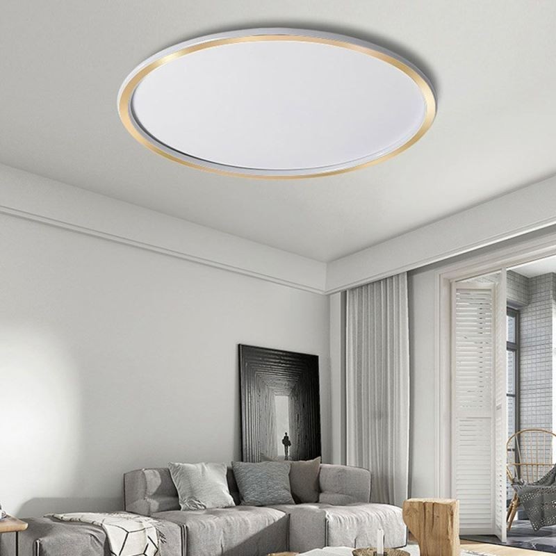 Minimalistické kruhové stropní svítidlo pro zapuštěnou montáž