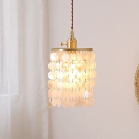 Moderní klasický lustr Závěsné svítidlo se stíněním bílé mušle Stropní lampa Moderní klasický lustr Závěsné svítidlo se stíněním bílé mušle Stropní lampa