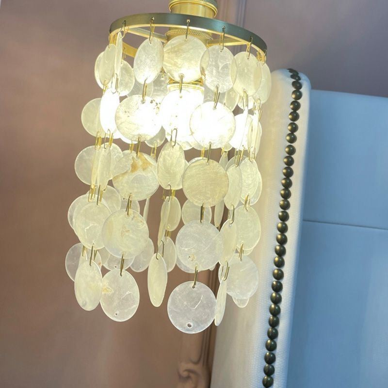 Moderní klasický lustr Závěsné svítidlo se stíněním bílé mušle Stropní lampa