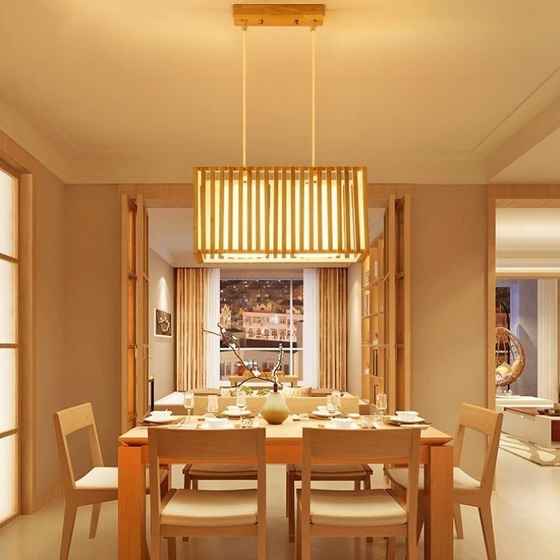 Minimalistické dřevěné závěsné svítidlo