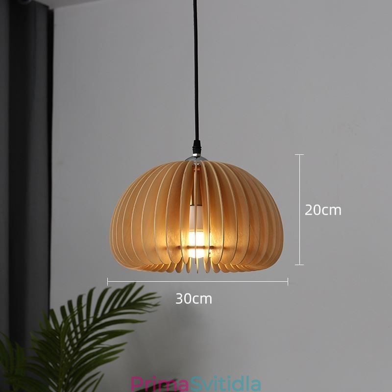 Závěsná lampa z lipového dřeva v retro stylu