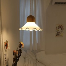 Moderní závěsné svítidlo z krajkového skla s jednou hlavou