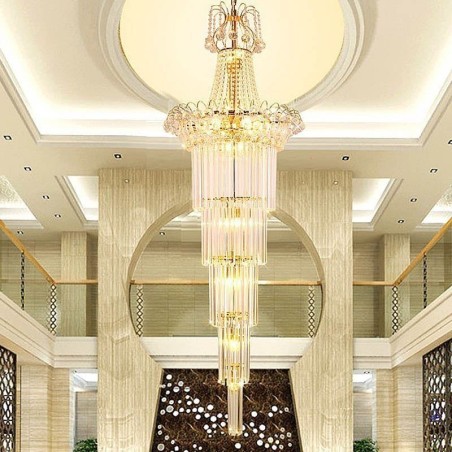 Elegantní dlouhý závěsný křišťálový lustr Elegantní dlouhý závěsný křišťálový lustr