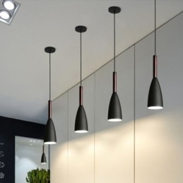 Moderní závěsné svítidlo Jednoduché světlo se speciálním designem