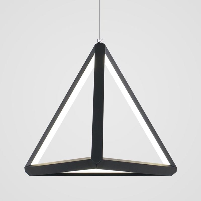 Postmoderní závěsné světlo s geometrickým trojúhelníkem osvětlení kreativní lampy