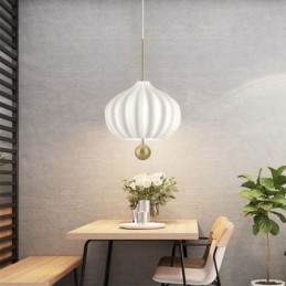 Moderní bílé skleněné závěsné svítidlo ve tvaru koule Minimalistické stropní svítidlo