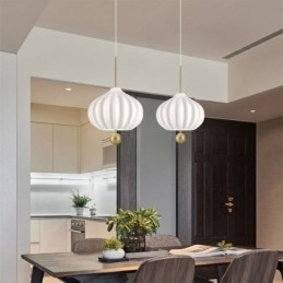 Moderní bílé skleněné závěsné svítidlo ve tvaru koule Minimalistické stropní svítidlo