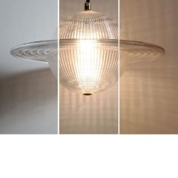 Moderní skleněné závěsné svítidlo ve tvaru stropní lampy