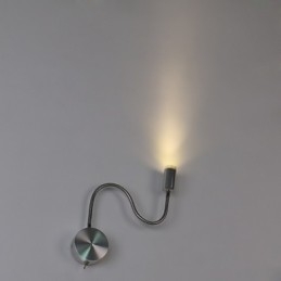 Výkonná nástěnná lampa