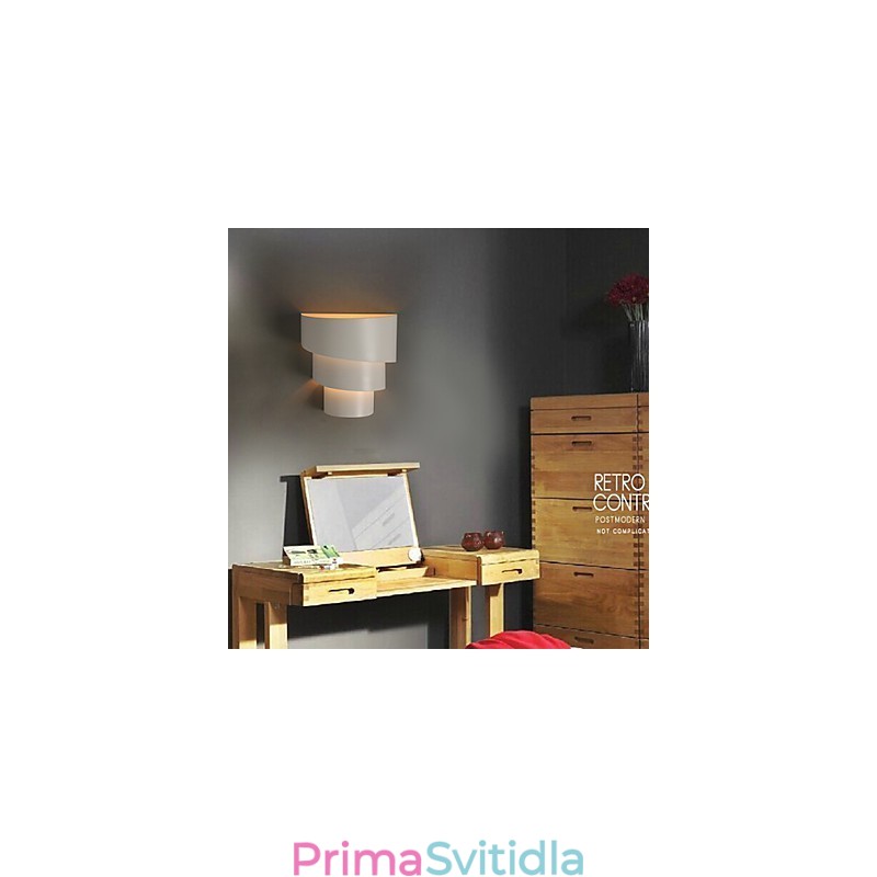 Malá ulita kreslená nástěnná lampa z tepaného železa pochodeň Tvar hlavy postele světla