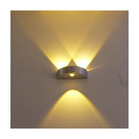 Půlměsíční nástěnná lampa Kreativní barový model nástěnných svícnů Moderní současné kovové Půlměsíční nástěnná lampa Kreativní barový model nástěnných svícnů Moderní současné kovové