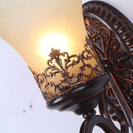 Typ Evropa Obnovení starověkých způsobů tepaného železa Ložnice Skleněná nástěnná lampa Světlo