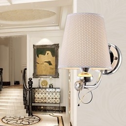 Kreativní moderní a smluvní křišťálové nástěnné lampy v evropském stylu