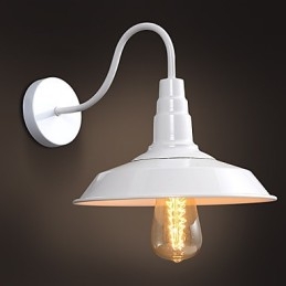 Obnova starověkých způsobů je stará pouliční lampa Balkonová chodba Nástěnná lampa z tepaného železa