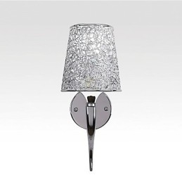 Stříbrná noční lampa na čtení Nástěnná lampa Instalatérská past na pozadí zrcadlo světlo