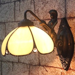 Evropská smluvní svítidla pro venkovské kreativní kované železné nástěnné lampy