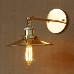 Minimalistický industriální styl vila Nostalgický zlatý deštník před kostelní uličkou zdobená zeď