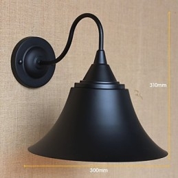 Americká country kreativní osobnost obchod s jednoduchým oblečením Iron Black Horn dekorativní nástěnná lampa