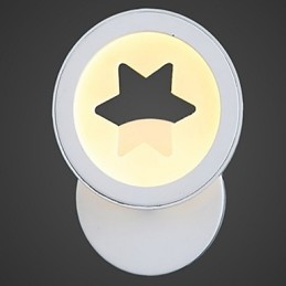 Moderní nástěnné svítidlo v novém designu